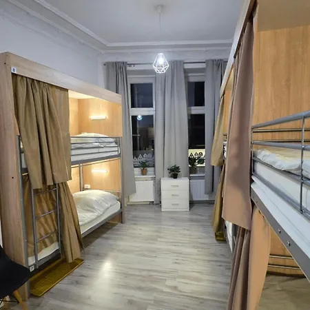 Guide Hostel *